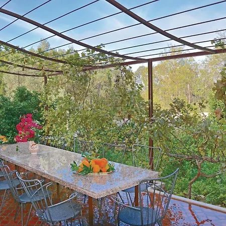 Holiday home 6 Bedroom Amazing Home In Estellencs *