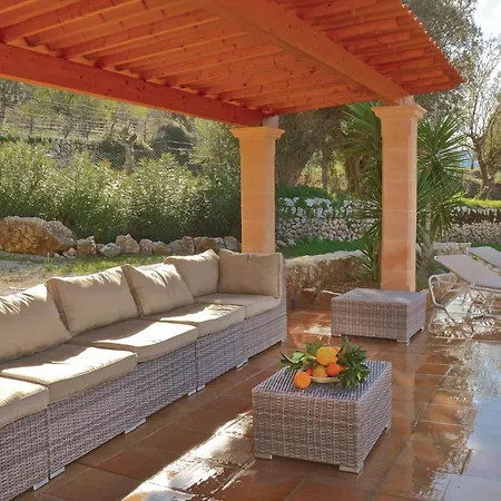 Holiday home 6 Bedroom Amazing Home In Estellencs