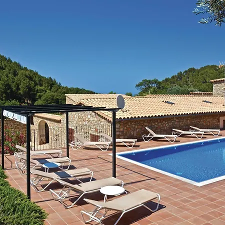 6 Bedroom Amazing Home In Estellencs