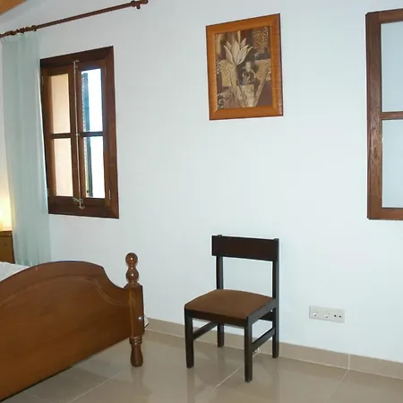 6 Bedroom Amazing Home In Estellencs Estellencs (Mallorca)