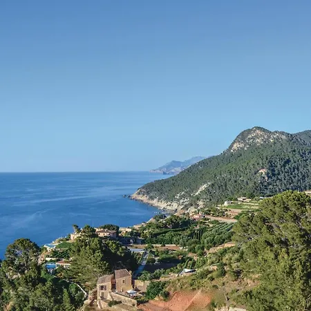 6 Bedroom Amazing Home In Estellencs Holiday home