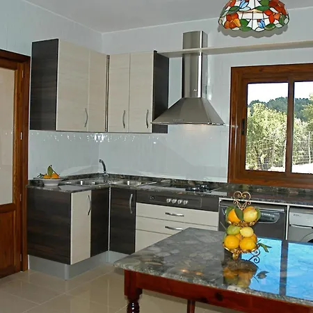 Holiday home 6 Bedroom Amazing Home In Estellencs