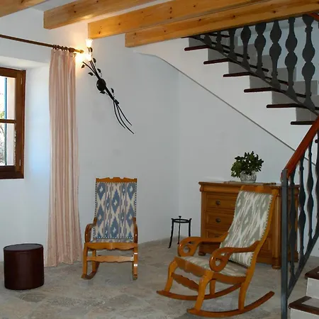 6 Bedroom Amazing Home In Estellencs